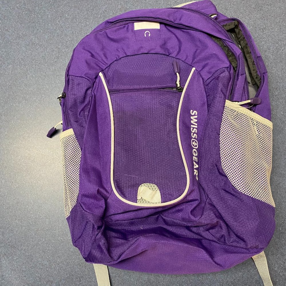 SwissGear purple backpack